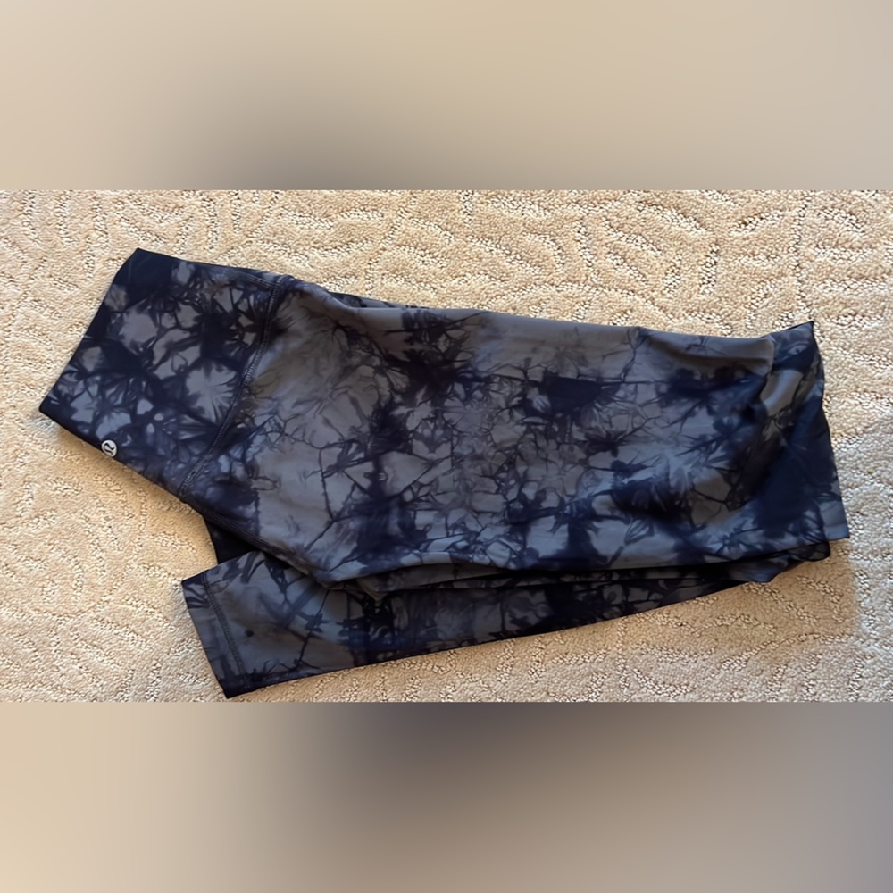 Lululemon pants